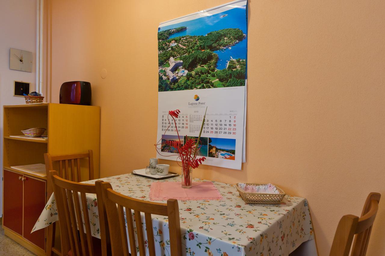 Apartments Neda Пореч Экстерьер фото